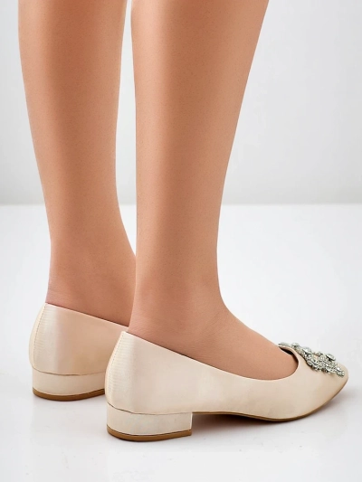 Royalfashion Ballerines pour femmes a'la satin avec une boucle décorative Legant