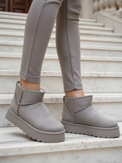 Royalfashion Bottes de neige courtes pour femme à la manière de Fofio