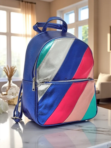 Sac à dos pour femme Royalfashion en cuir écologique avec rayures métalliques Rayures Métalliques