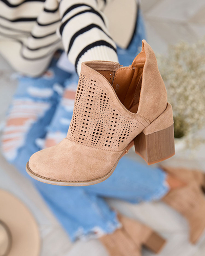 Royalfashion Bottes ajourées en marron clair Revivela