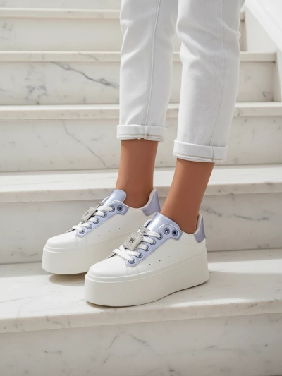 Bella Corsa Écru Sneakers pour Femmes Faits Main
