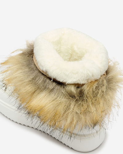 Royalfashion Chaussures à enfiler a'la snow boots avec fourrure pour enfants en blanc Asika