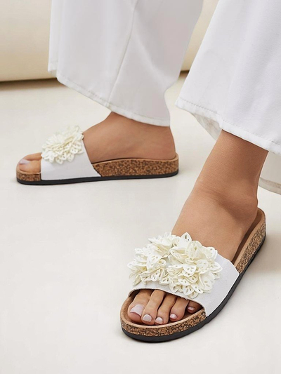 Royalfashion tongs pour femmes avec petites fleurs Occes