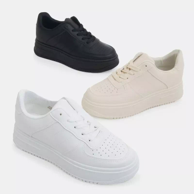 OUTLET Chaussures de sport femme beiges sur la plateforme Silvina - Chaussures