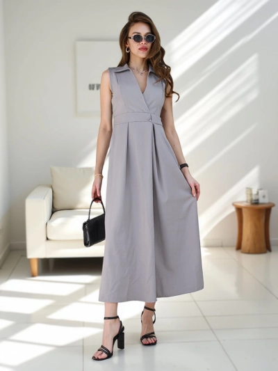 Robe sans manches Royalfashion pour femmes avec un décolleté croisé Bizness