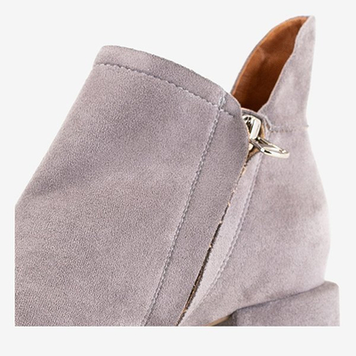 Bottes pour femmes grises sur le poteau Jeneuer - Footwear