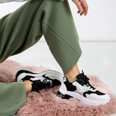 OUTLET Baskets de sport noires pour femmes avec inserts holographiques Agapila - Footwear