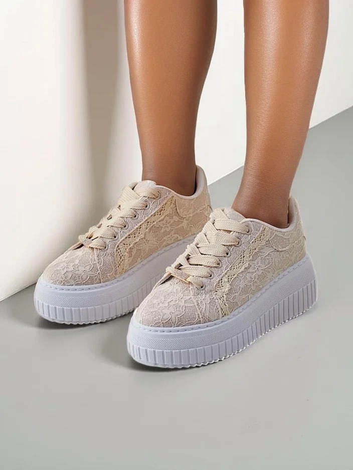 Royalfashion Baskets Femme Sport avec Lacets Coronna