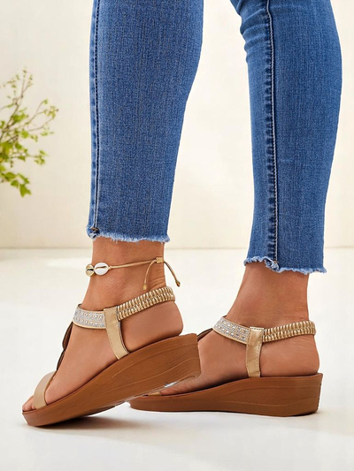 Sandales compensées pour femmes Aurelia Royalfashion dorées en cuir écologique