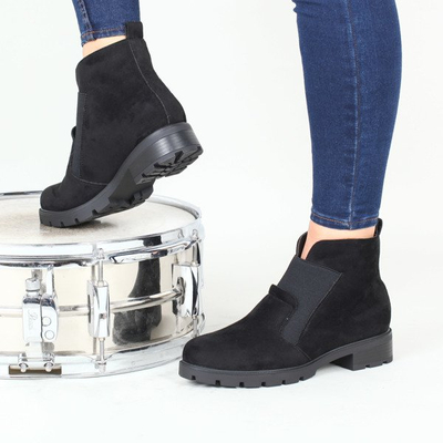 Czarne botki zamszowe Aranza- Obuwie