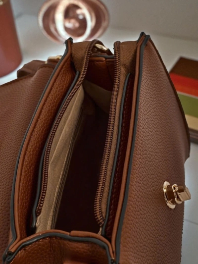 Sac à Main Camelia en Cuir Écologique et Daim