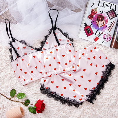 Pyjama femme rose clair à imprimé cœur - Vêtements