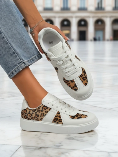 Baskets pour Femmes Calista Leopardia – Blanc Cuir Écologique Tissu Printemps 4cm