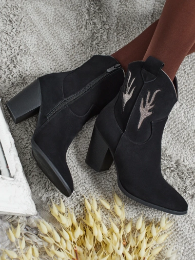 Bottines cow-boy à talon pour femmes avec inserts décoratifs Cendria