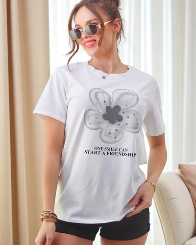 T-shirt en coton pour femmes Royalfashion avec fleur