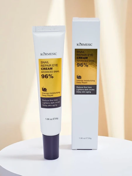 Crème contour des yeux anti-âge – réduit les rides, illumine