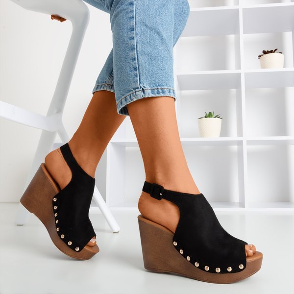 OUTLET Sandales noires pour femmes sur le coin Izida - Chaussures