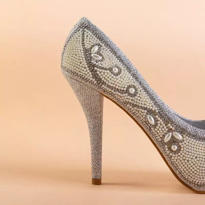 OUTLET Escarpins femme argent en brocart avec ornements Belis - Chaussures
