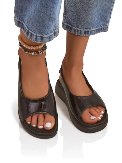 Royalfashion Sandales pour femmes à semelle épaisse Luna Shines
