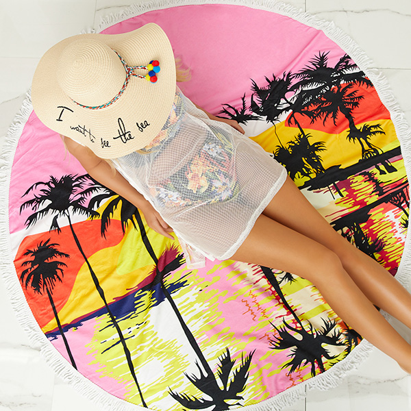 Grande serviette de plage jaune imprimé coloré et pompons - Accessoires