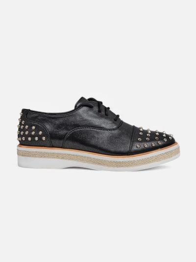 Chaussures plates Royalfashion pour femmes ornées de clous Azaldo