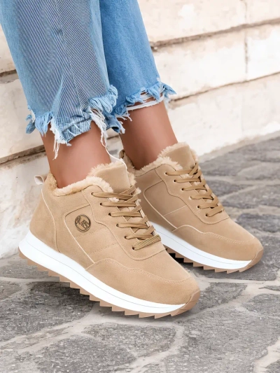Royalfashion Chaussures de sport isolées pour femme marron clair Lahho