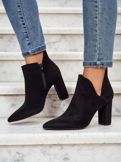 Bottes noires avec coupe d'Alania - Footwear