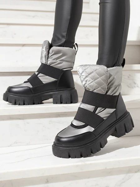 Bottes de neige pour femmes à semelle plate en noir-gris Ferory- Footwear