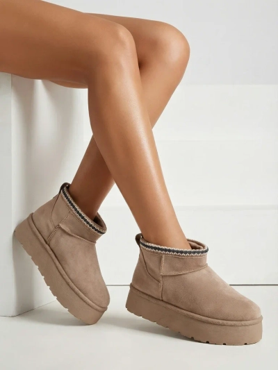 Royalfashion Bottes courtes pour femmes a'la bottes de neige Xoalla