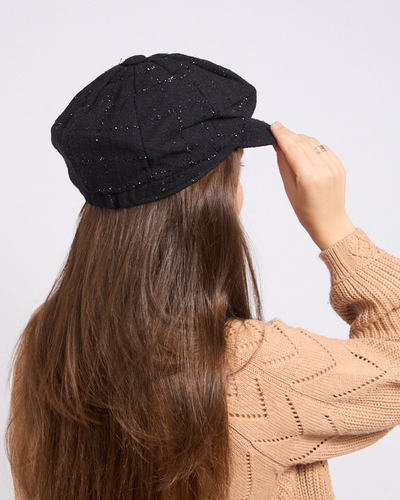 Le béret de femme Royalfashion avec une visière