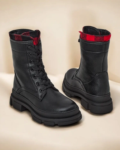 Cheville de femmes en cuir écologique de Royalfashion workery Fezze