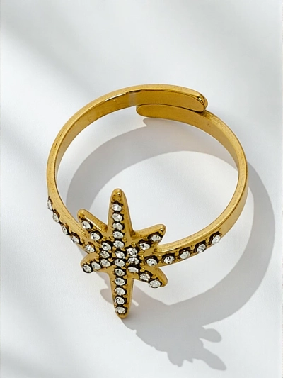 Bracelet jonc Dolce Vita avec des breloques décoratives