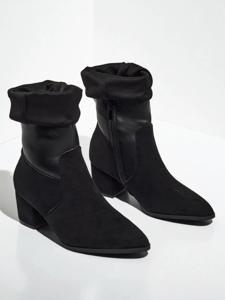 Bottines pour femmes avec une tige montante Moonly