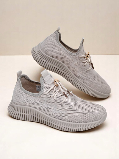Aurelia Beige Royalfashion – Baskets beiges pour femmes en tissu à lacets