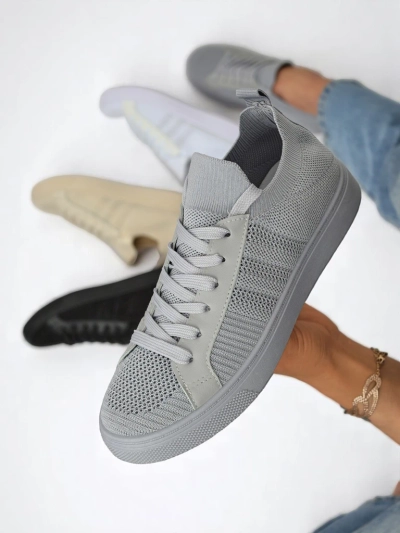Baskets Androsia Grises - Chaussures de sport plates et élégantes pour l'été et le printemps