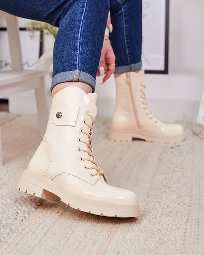 Royalfashion Bottes Hoseto beige laquées pour femme