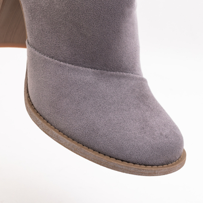 Bottes pour femmes grises avec découpes Plinara - Chaussures