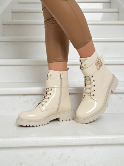 Bottines beiges Ariadne en cuir écologique avec fermeture éclair, bout rond et élégant