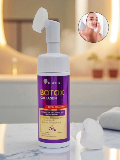 Mousse nettoyante et hydratante pour le visage avec collagène et brosse