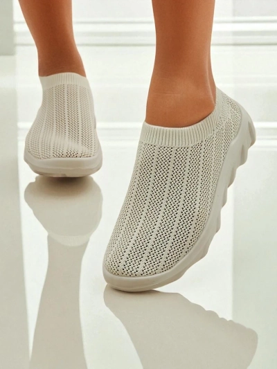 Slip-ons pour femmes Arete Beige, baskets respirantes en tissu
