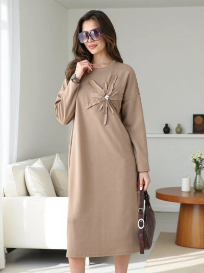 Robe midi femme Royalfashion en tissu surdimensionné avec une fleur
