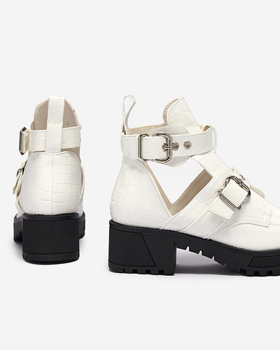 Bottes pour femmes laquées blanches avec découpe et gaufrage Malevib- Footwear