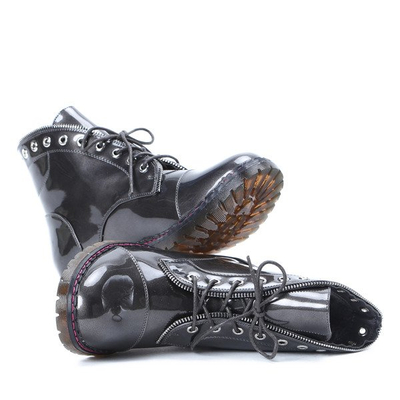 Szare workery lakierowane Leah - Obuwie