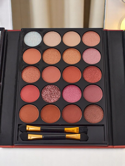ANYLADY Palette de maquillage compacte – fards à paupières, contouring, lèvres – 32 teintes
