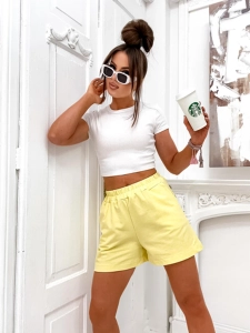 jaune