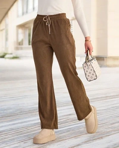 Marron foncé || marron