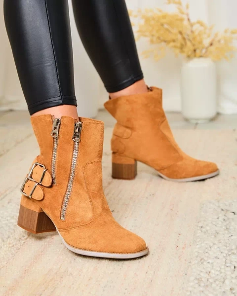 Royalfashion Bottes à talon décorées en camel Zerta
