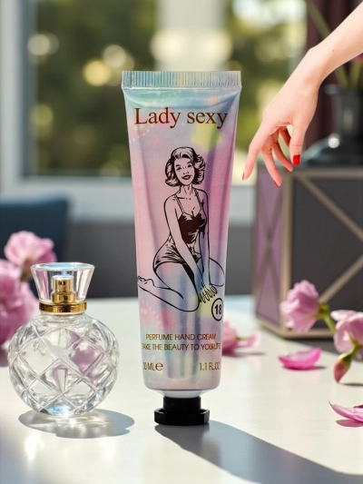 Venus Crème Mains Parfumée 30g - Lady Sexy Rosa Essence, format voyage