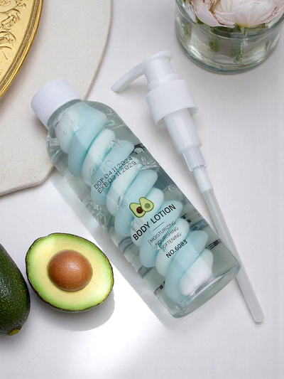 Lotion pour le corps hydratante et lissante à l’avocat