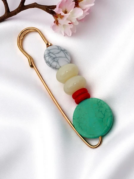 Broche décorative pour femme avec pierres précieuses Gem Bloom